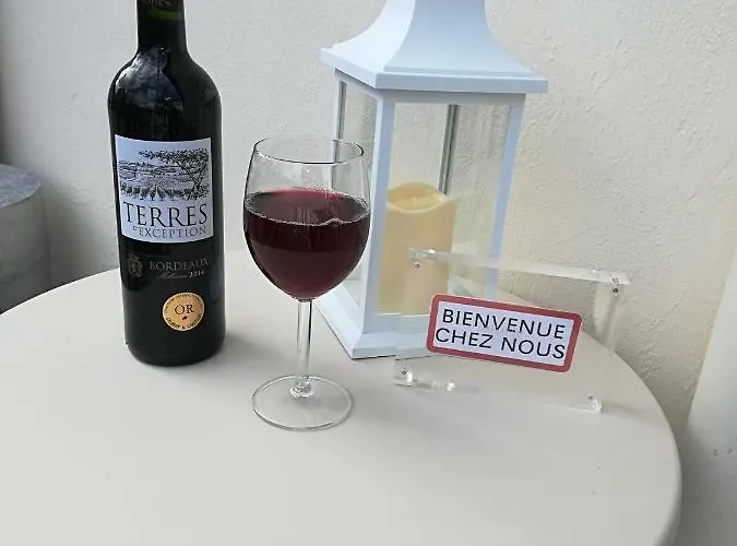 شقة De Charme Tivoli *