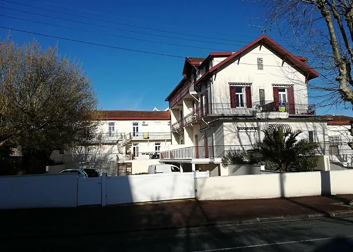 De Charme Tivoli Daire Arcachon